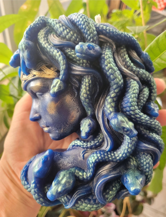 Medusa Candle